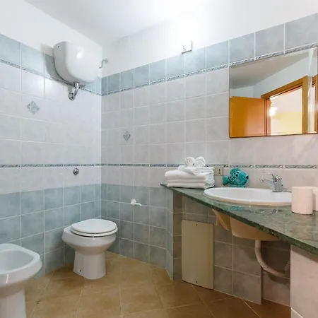 Apartment Splendid View With Shared Swimming Pool - Hill Porto Pino