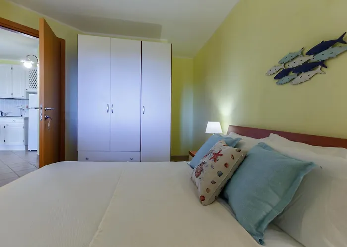 Splendid View Hill Porto Pino